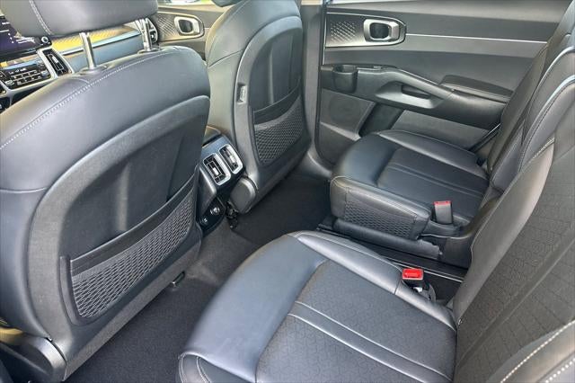 2022 Kia Sorento Hybrid EX