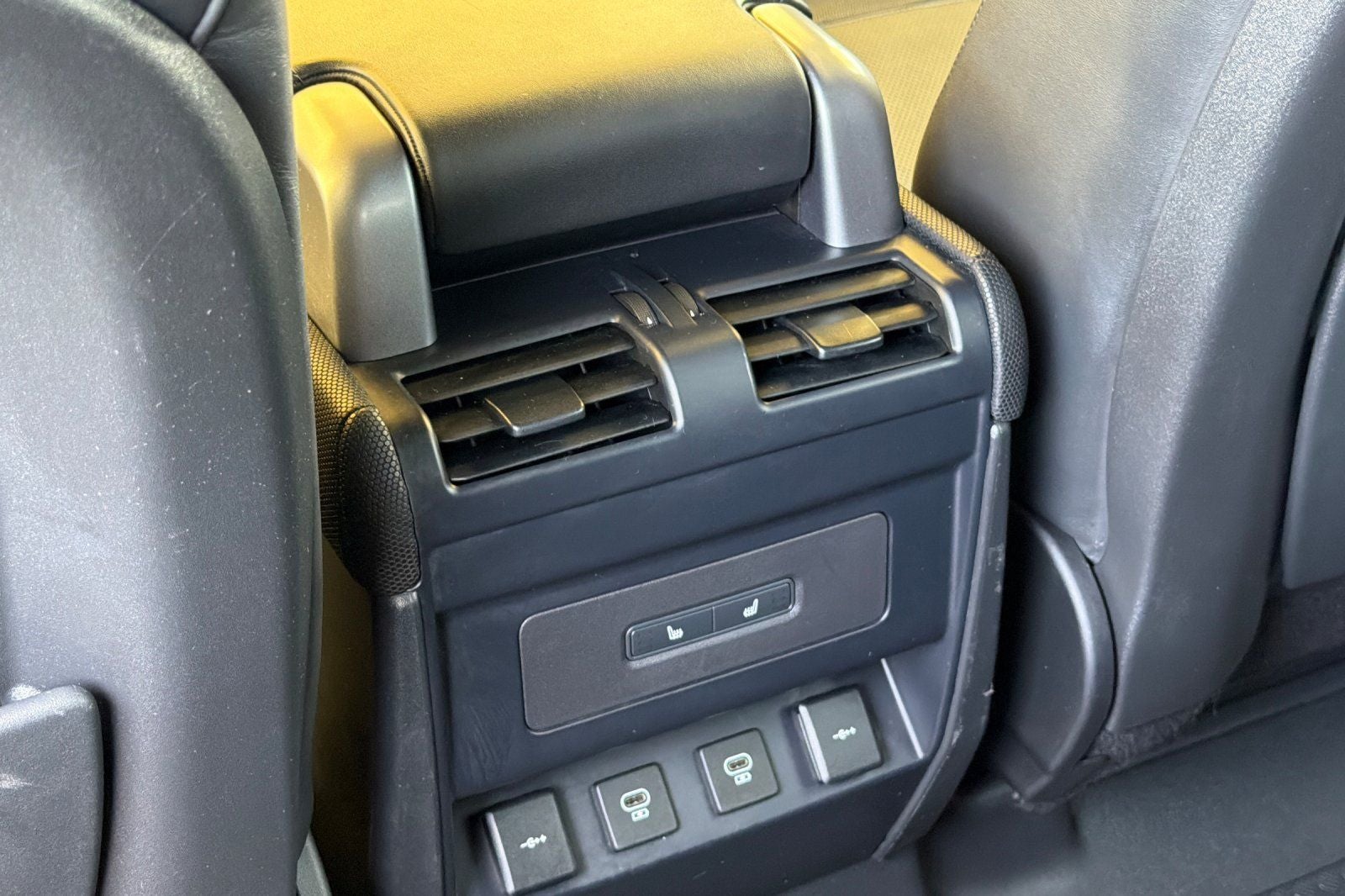 2021 Land Rover Defender 110 X-Dynamic HSE