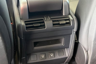 2023 Land Rover Defender 110 S