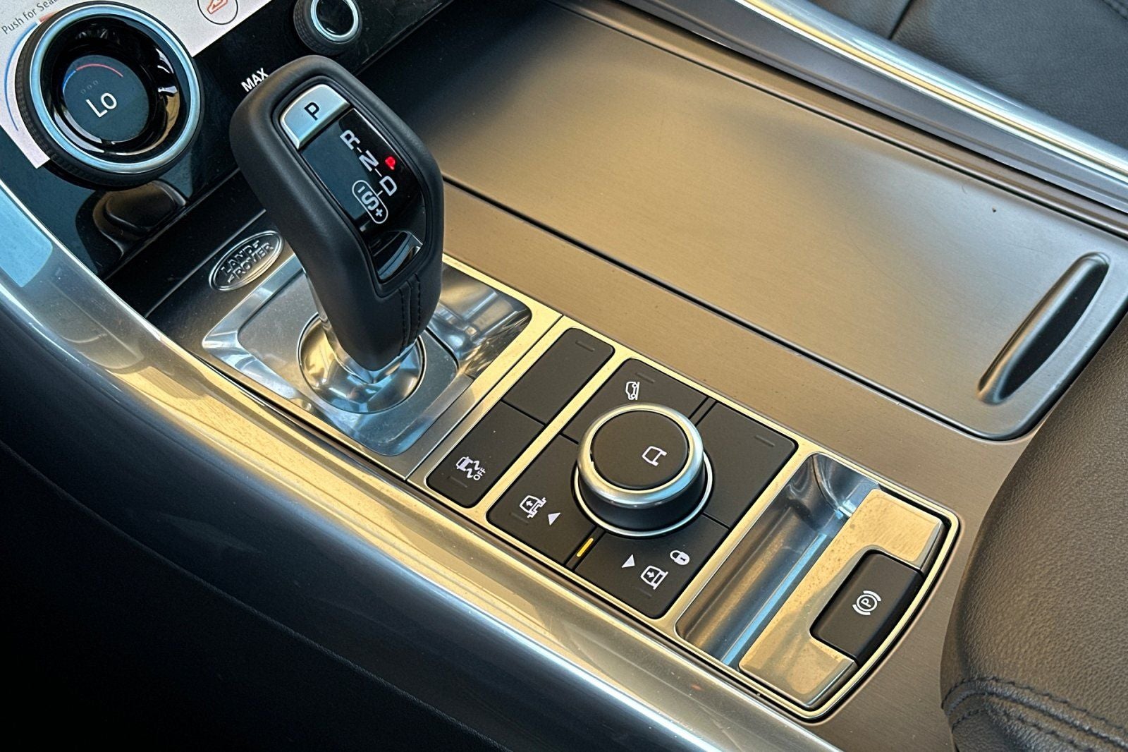 2018 Land Rover Range Rover Sport SE