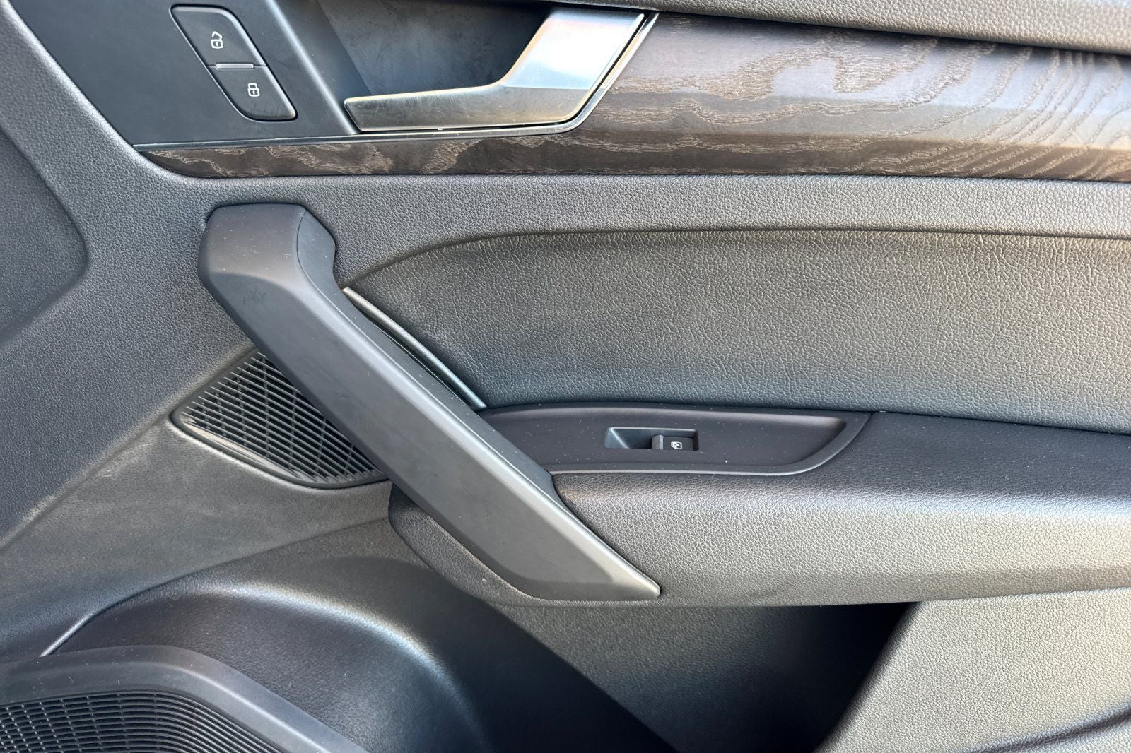 2018 Audi Q5 2.0T Premium Plus quattro