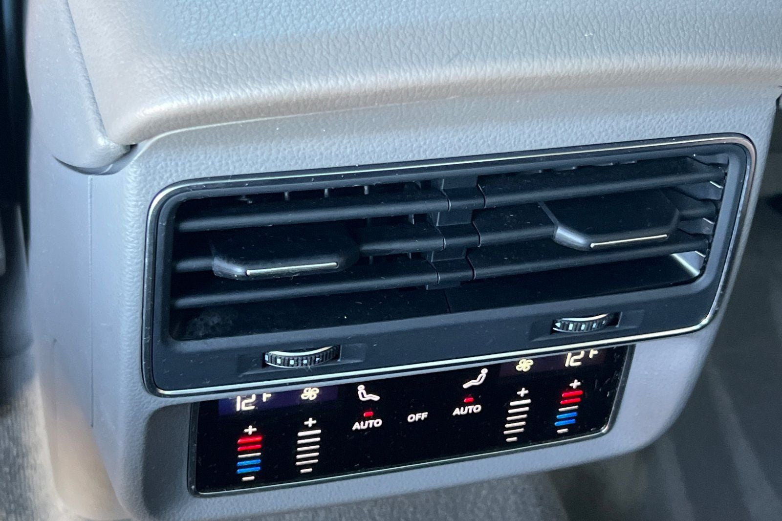 2020 Audi Q7 45 Premium Plus quattro