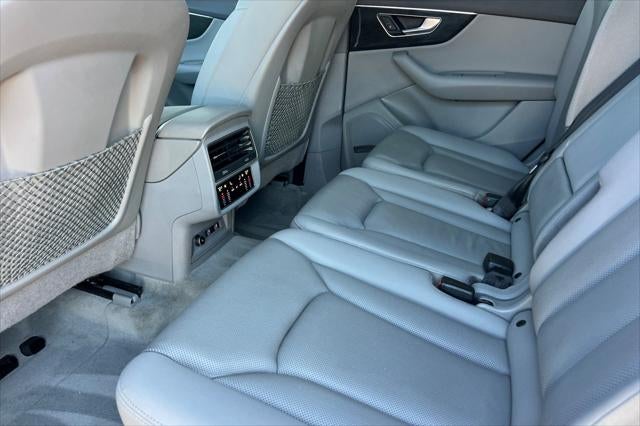 2020 Audi Q7 45 Premium Plus quattro