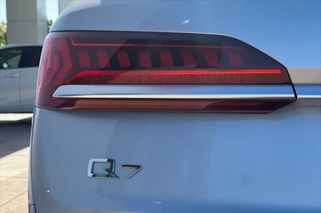 2020 Audi Q7 45 Premium Plus quattro