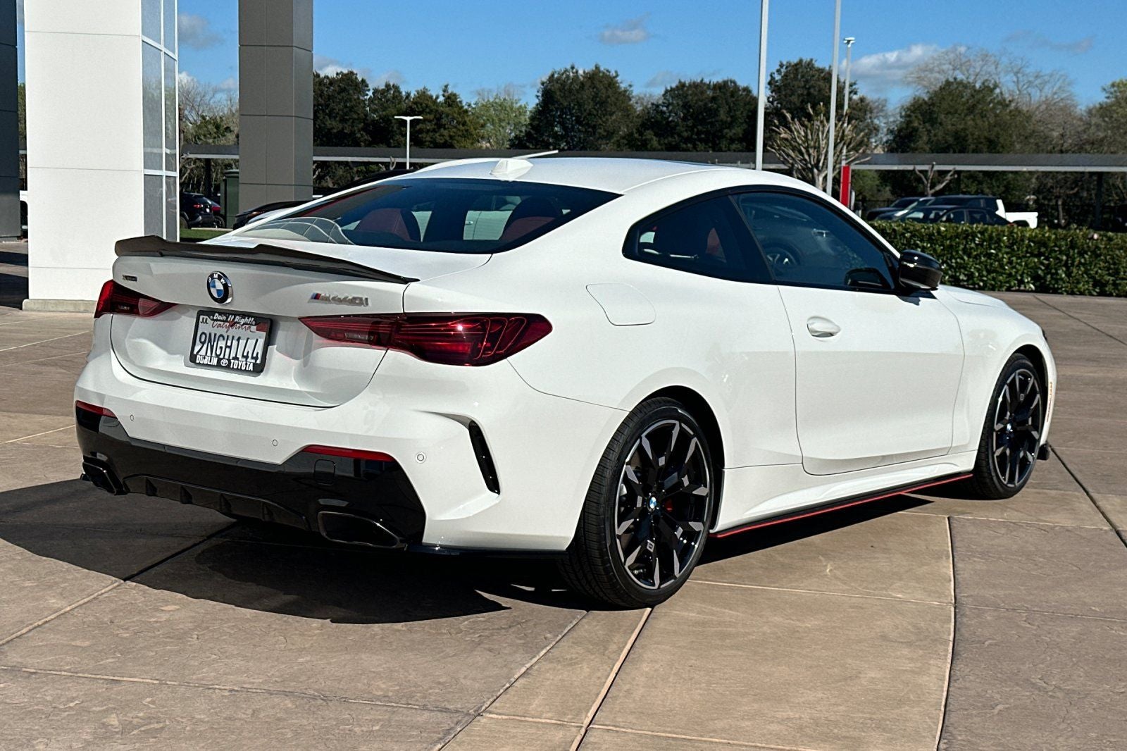 2025 BMW 4 Series M440i xDrive