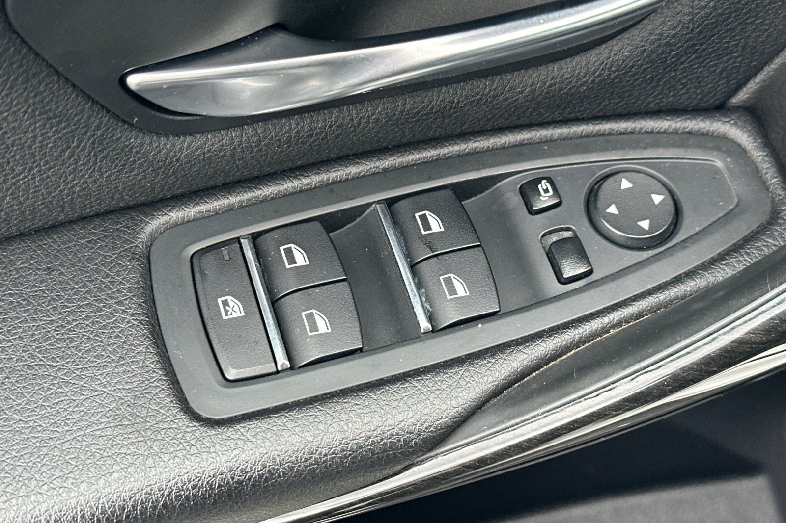 2018 BMW 3 Series 330e iPerformance