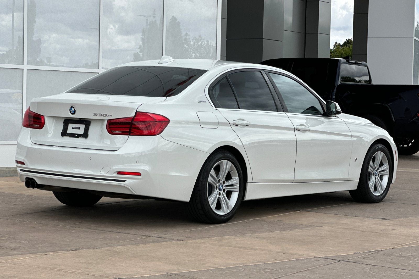 2018 BMW 3 Series 330e iPerformance