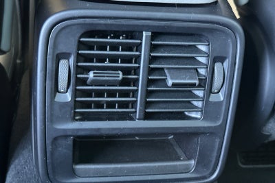 2022 Porsche Taycan Base