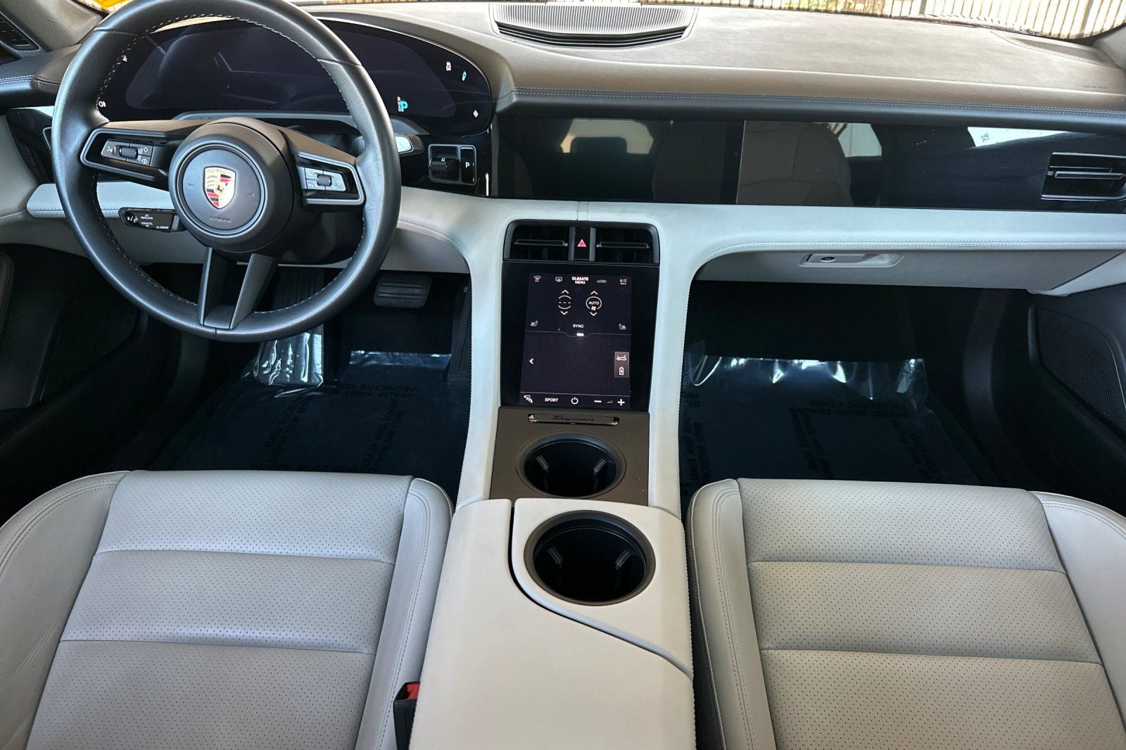 2022 Porsche Taycan Base