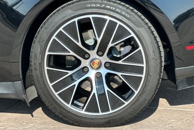 2022 Porsche Taycan Base