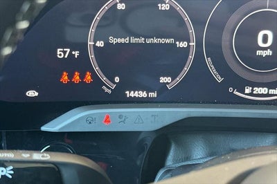 2022 Porsche Taycan Base