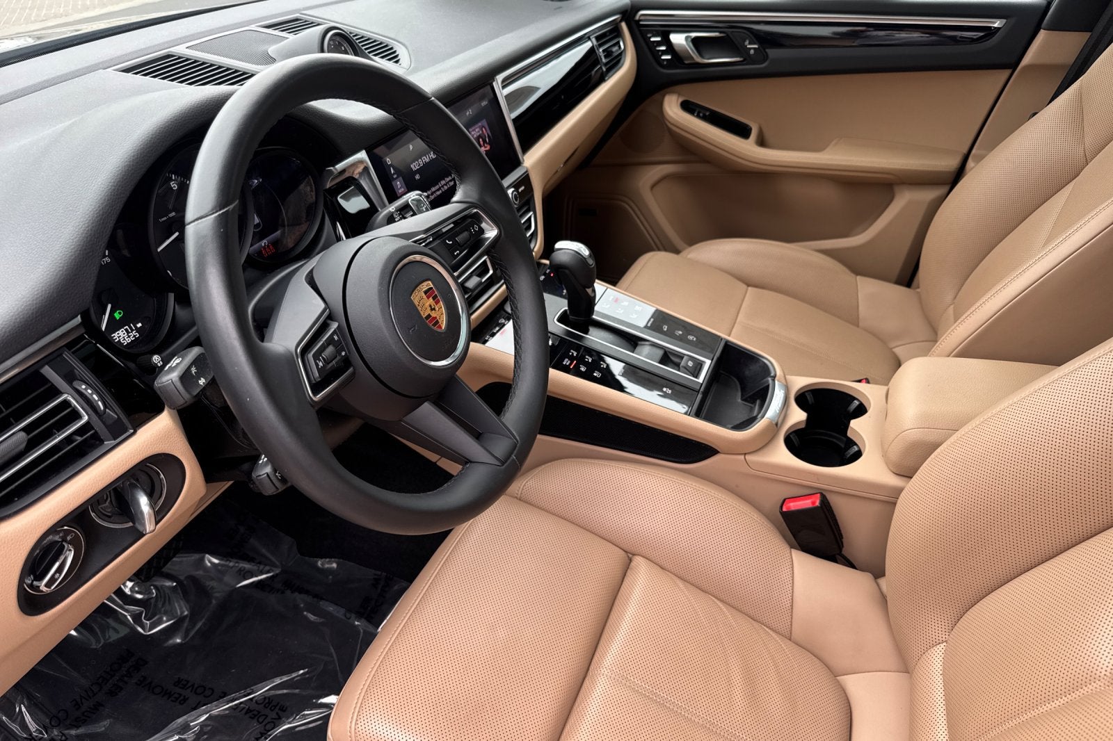2022 Porsche Macan Base