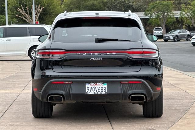 2022 Porsche Macan Base