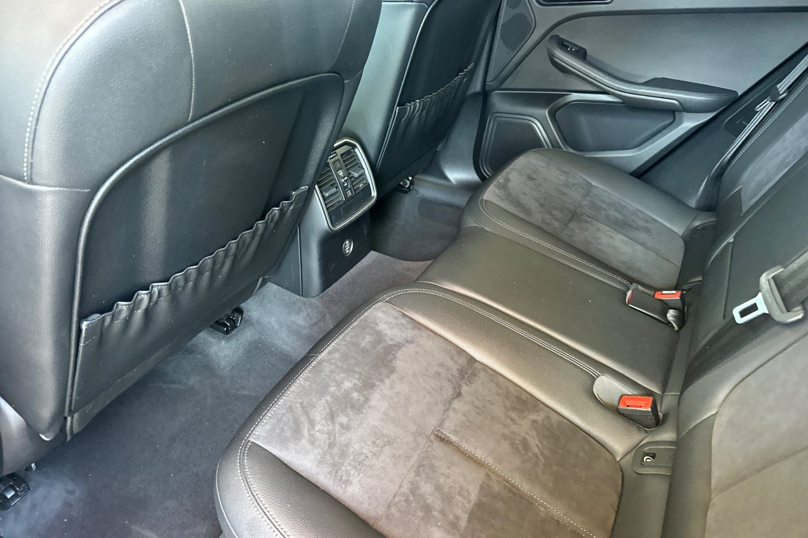 2019 Porsche Macan S
