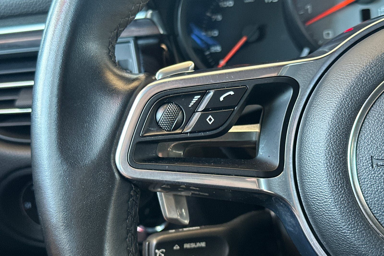 2019 Porsche Macan S