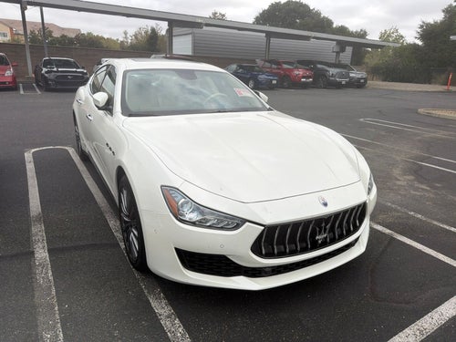 2018 Maserati Ghibli 