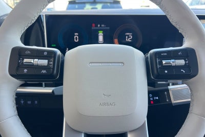 2027 Hyundai Santa Fe Hybrid SE