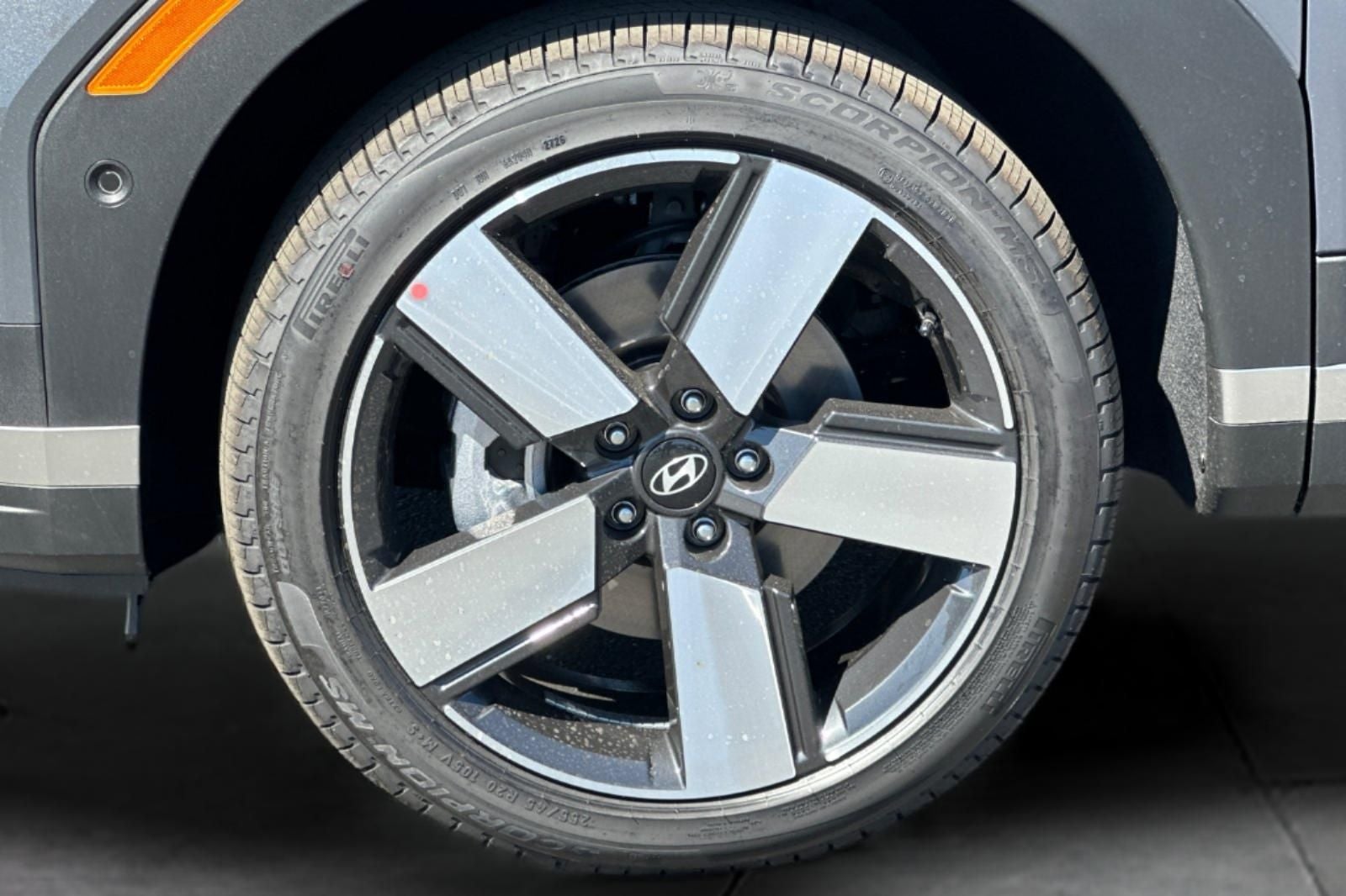 2027 Hyundai Santa Fe Hybrid Limited