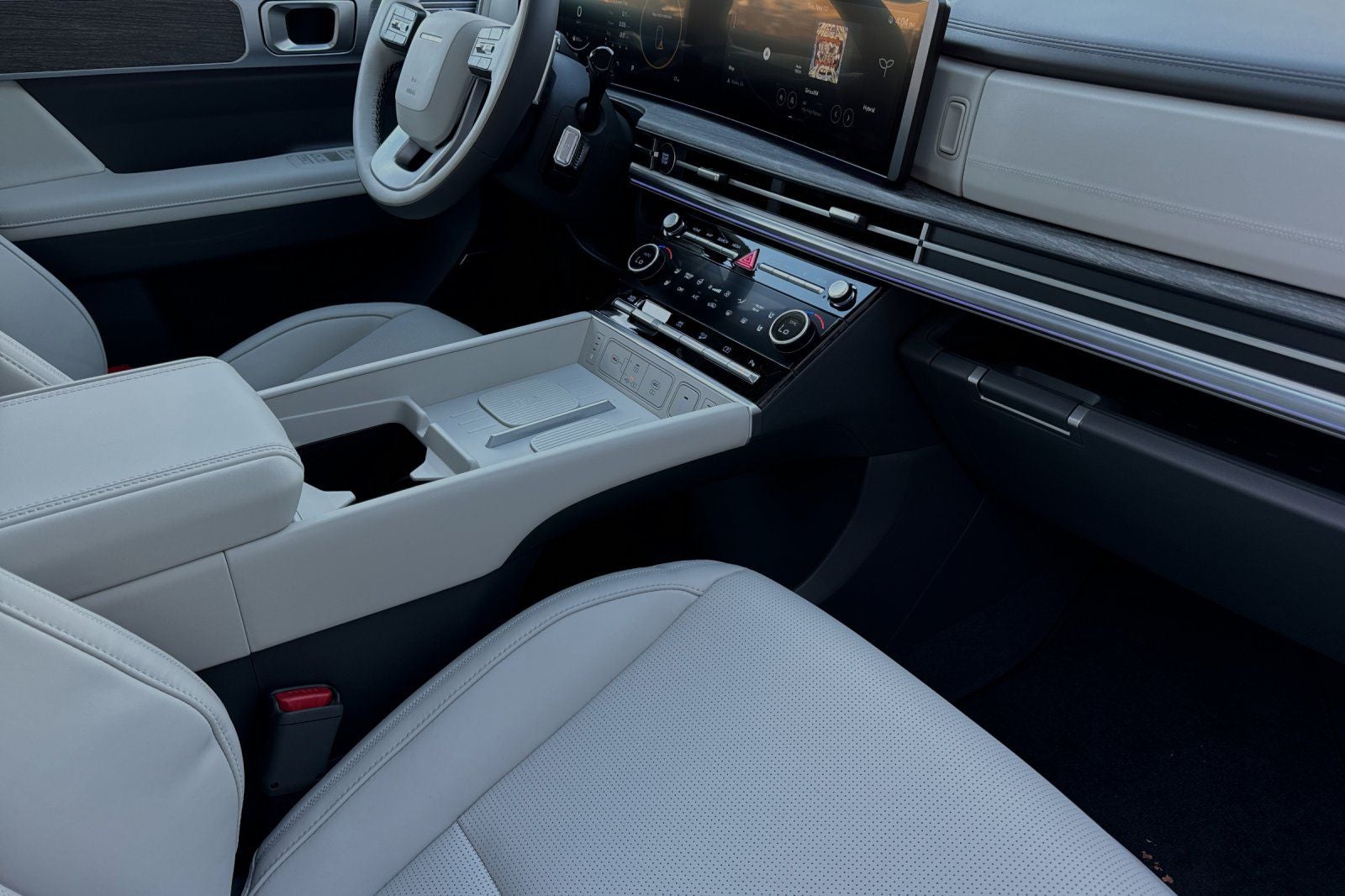 2025 Hyundai Santa Fe Hybrid Calligraphy