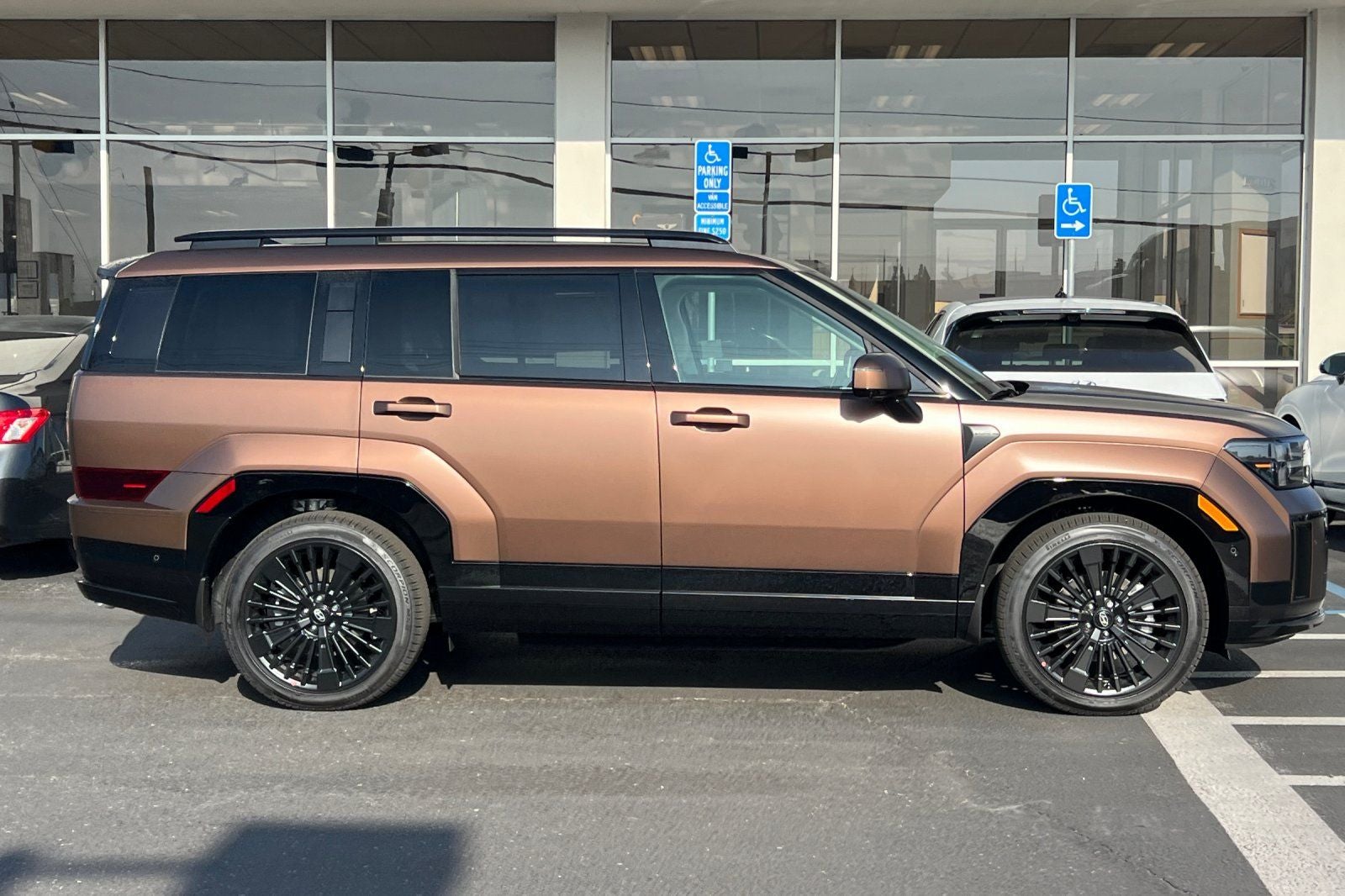 2025 Hyundai SANTA FE HYBRID Calligraphy