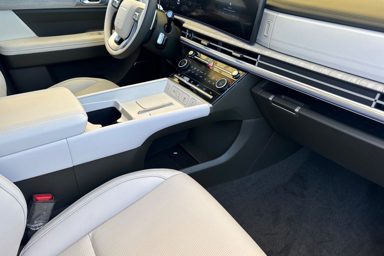 2025 Hyundai Santa Fe Hybrid Calligraphy