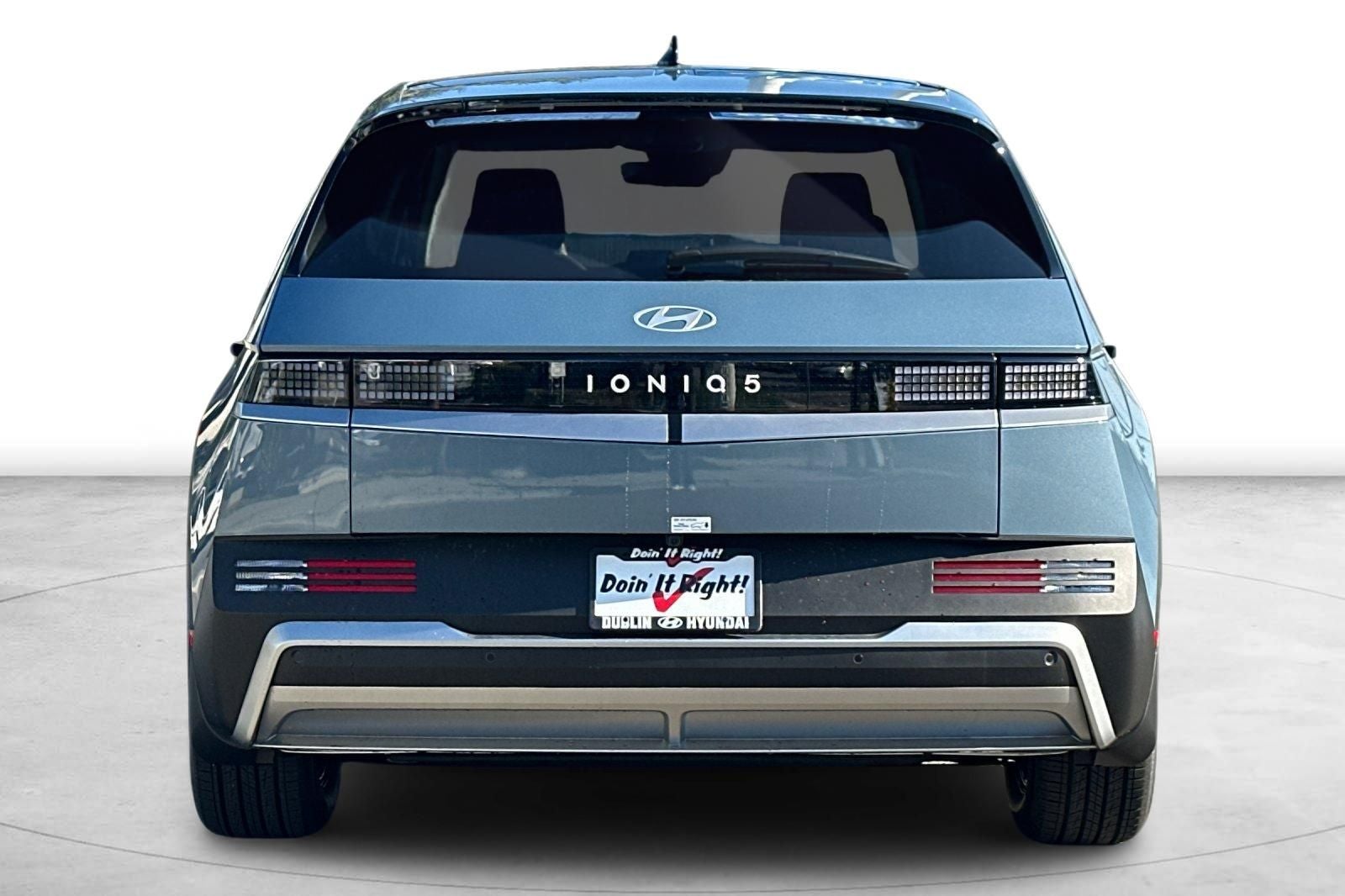 2026 Hyundai IONIQ 5 SE