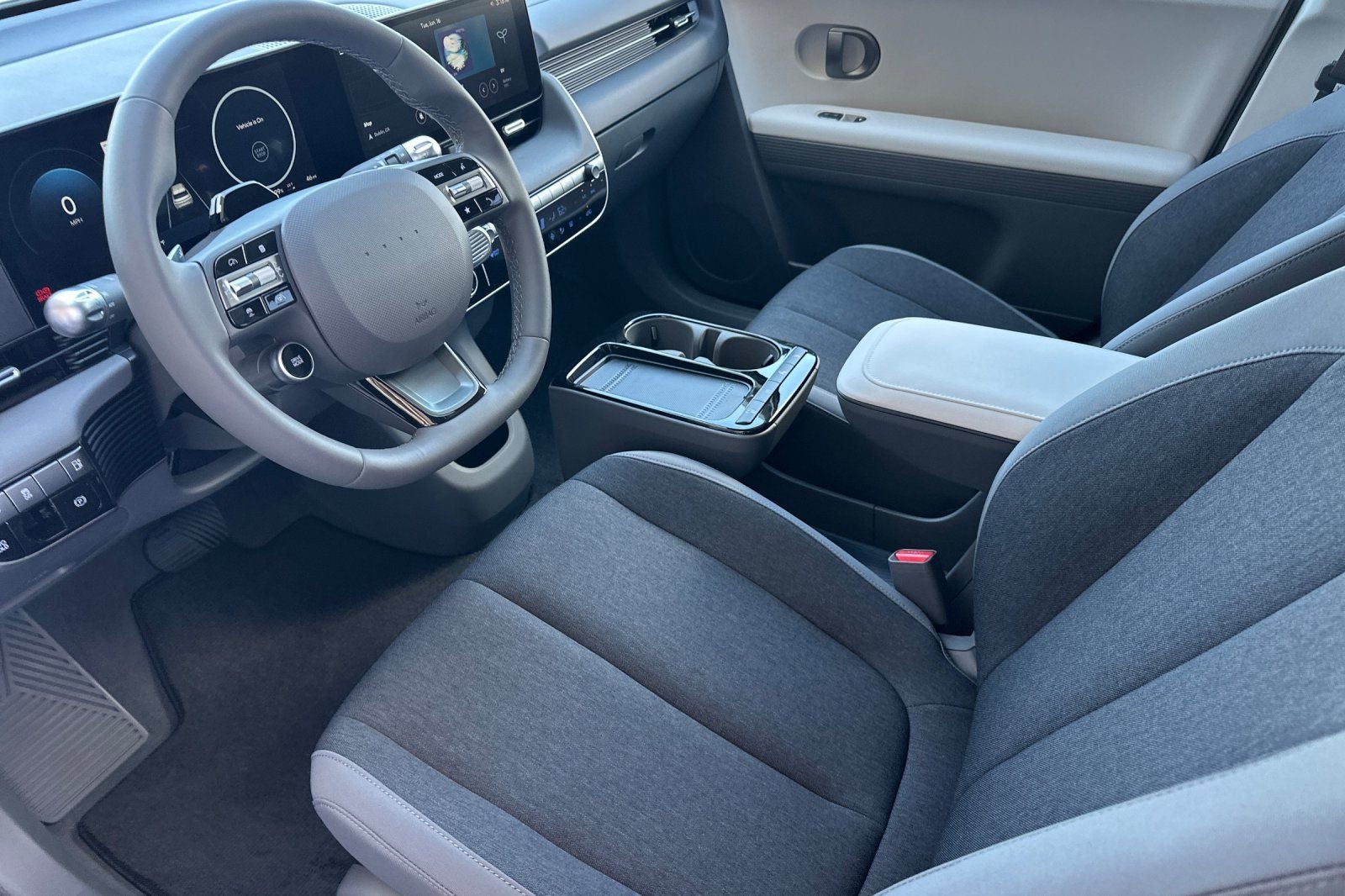 2026 Hyundai IONIQ 5 SE