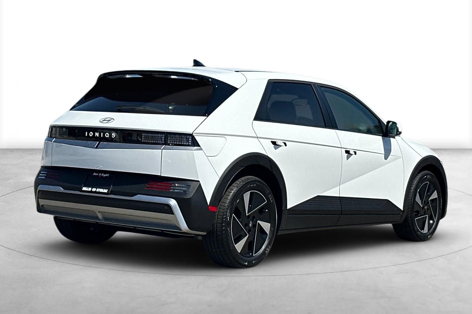 2026 Hyundai IONIQ 5 SE