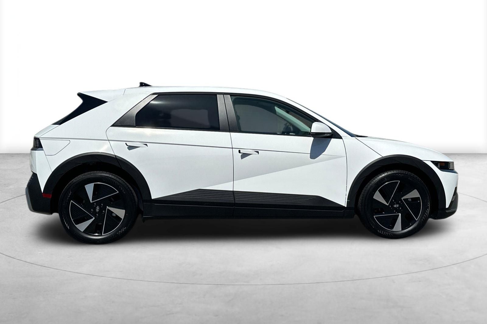 2026 Hyundai IONIQ 5 SE