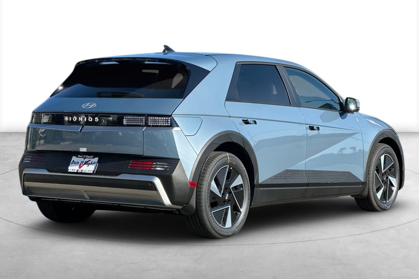 2026 Hyundai IONIQ 5 SE