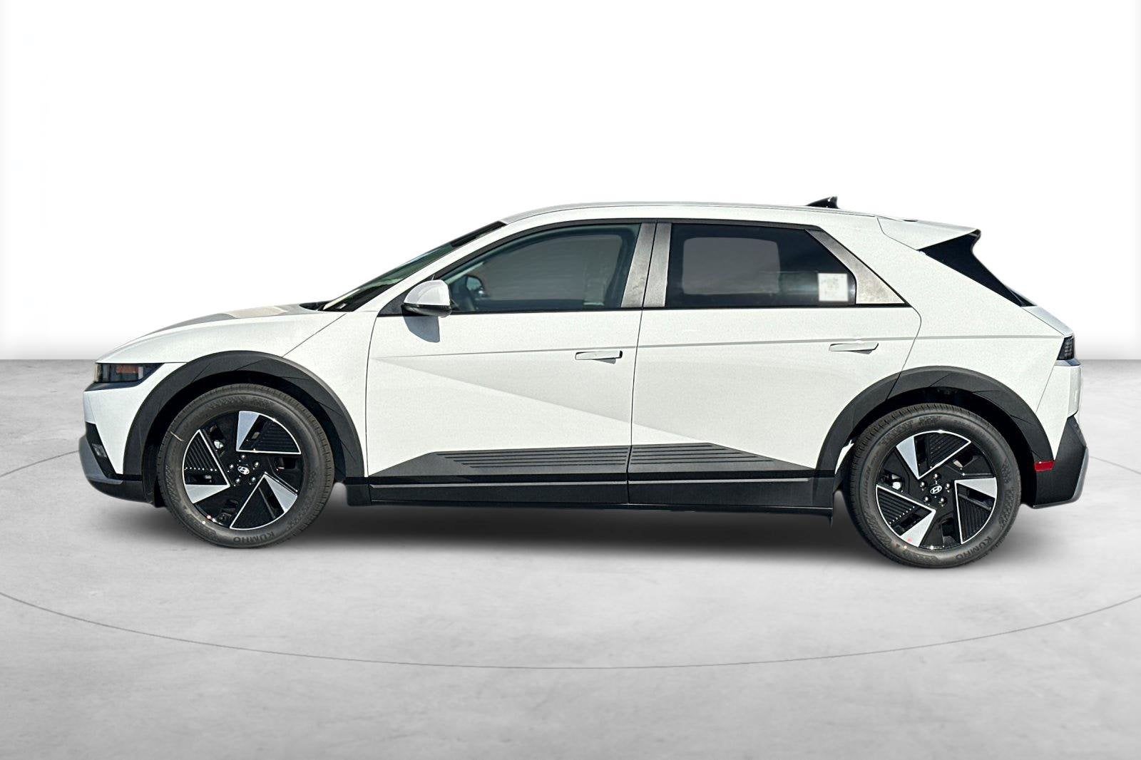 2027 Hyundai IONIQ 5 SE