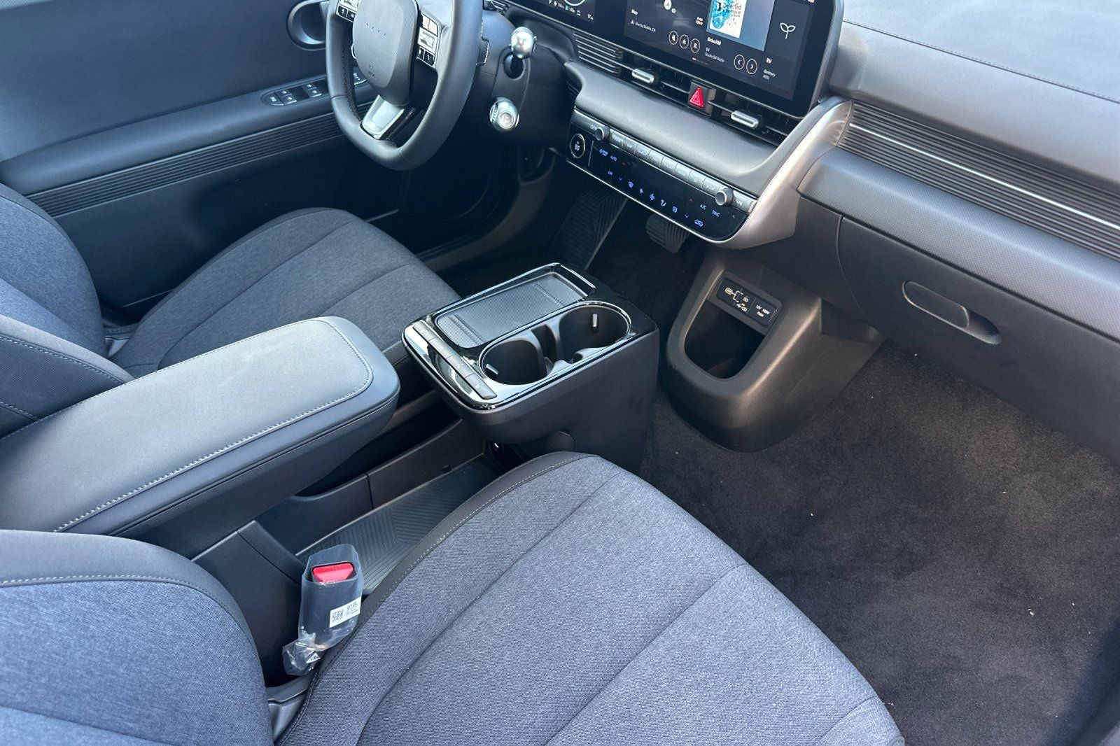 2026 Hyundai IONIQ 5 SE