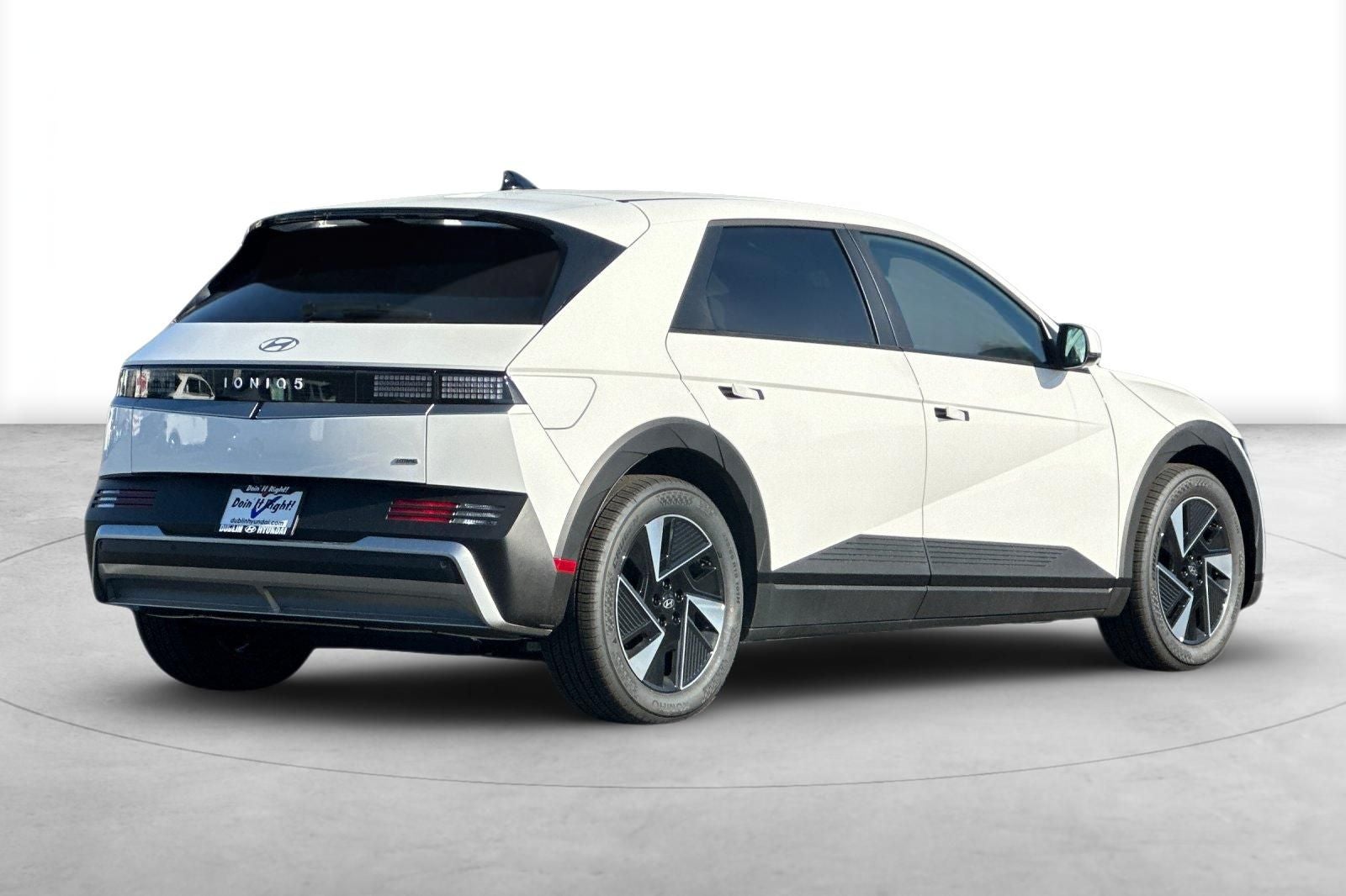 2026 Hyundai IONIQ 5 SE