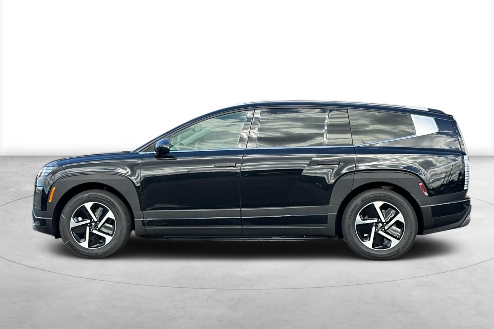 2026 Hyundai IONIQ 9 S