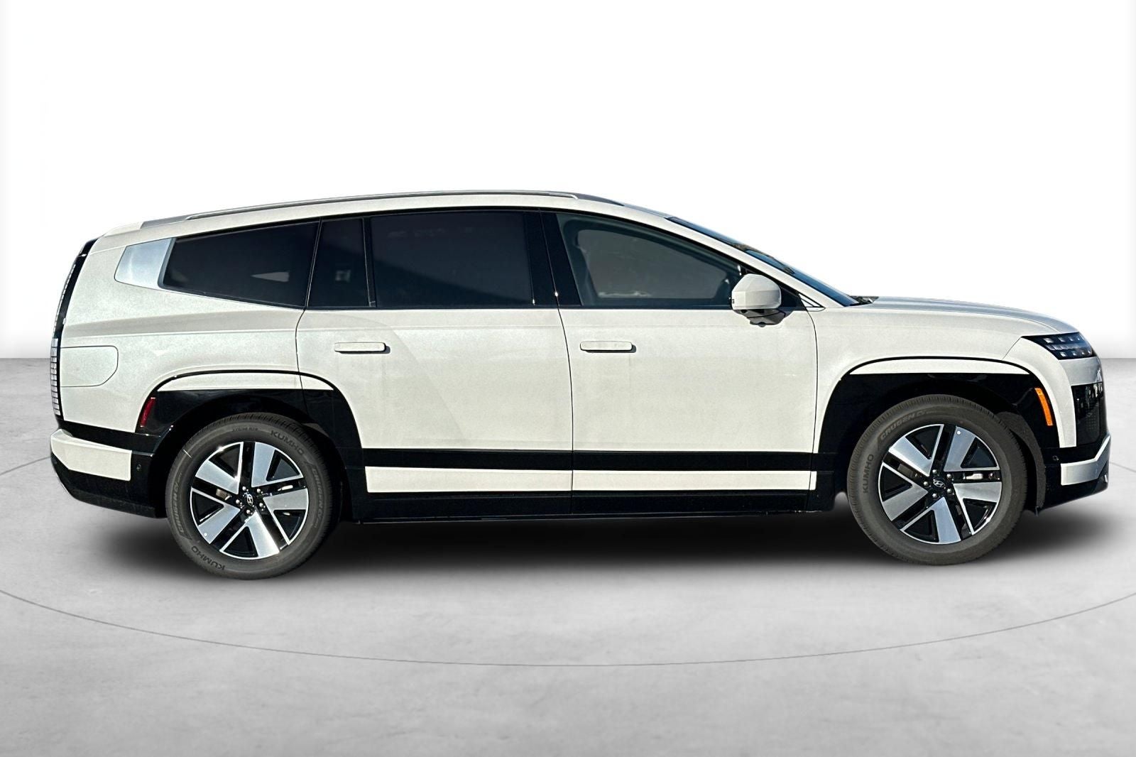 2026 Hyundai IONIQ 9 SEL