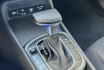 2027 Hyundai Kona SE