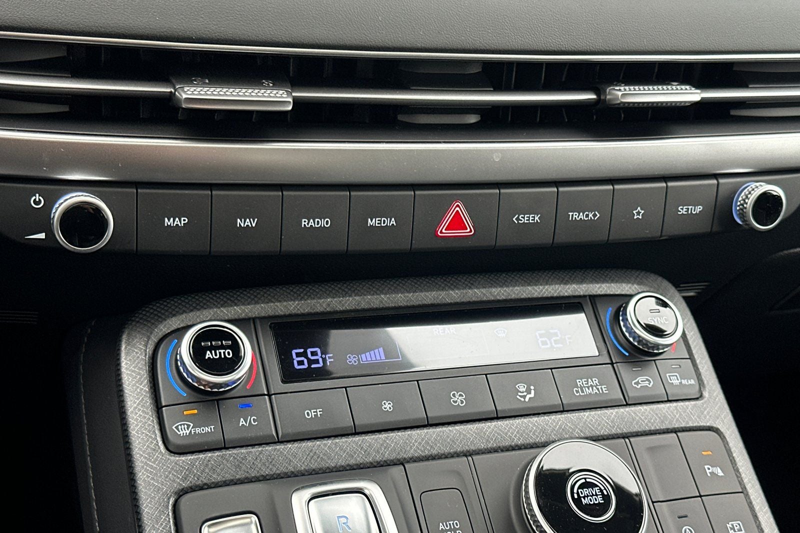 2025 Hyundai Palisade Limited FWD