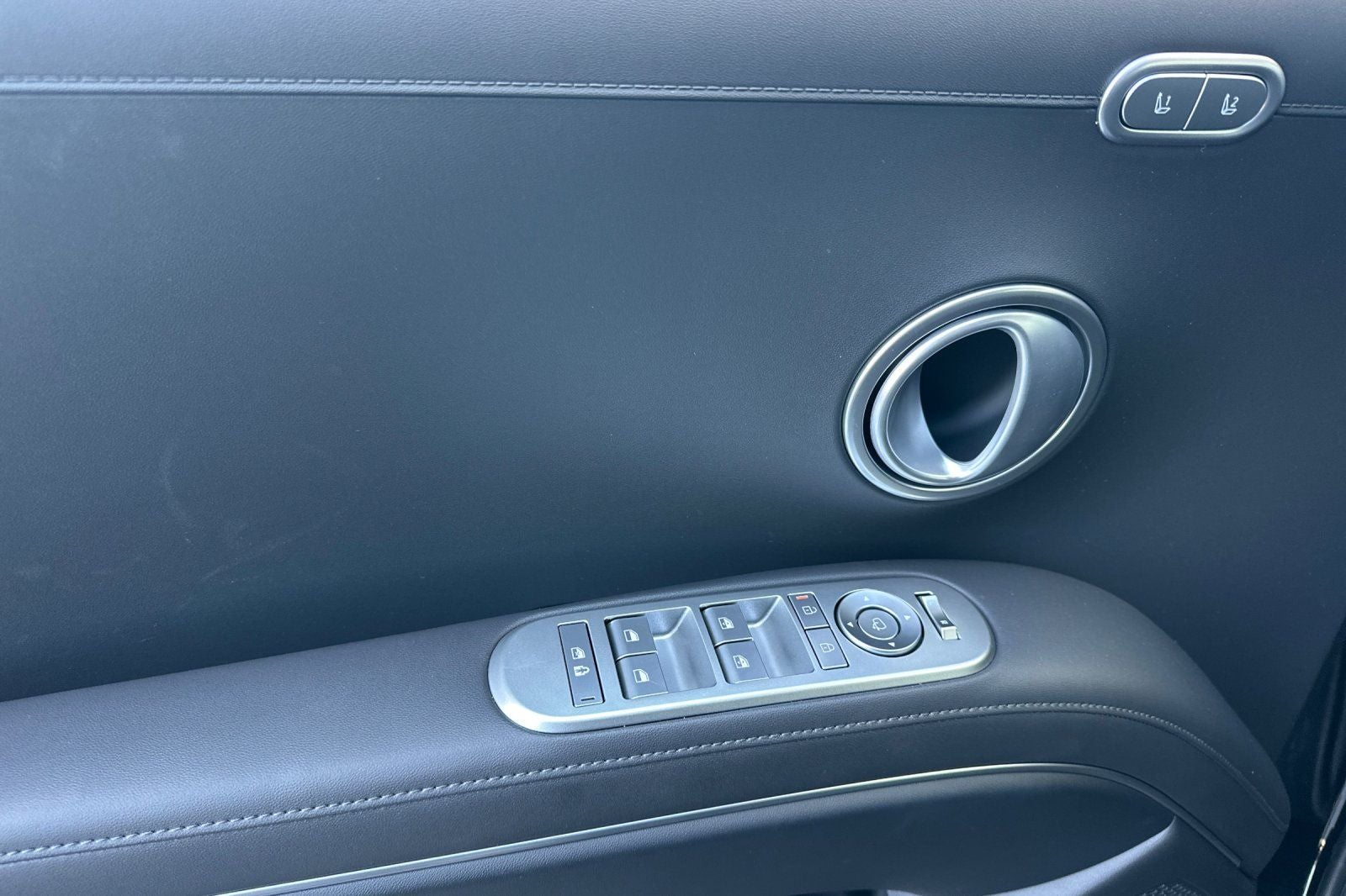 2026 Hyundai Palisade Hybrid Blue SEL Premium 8 Passenger