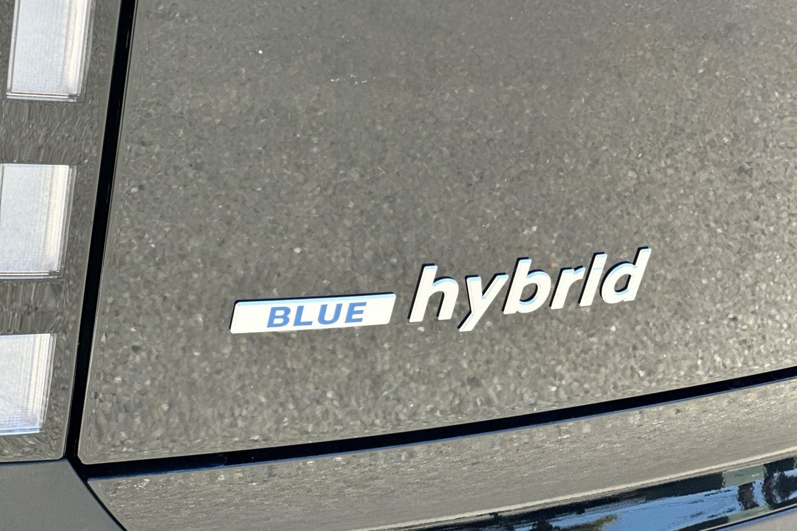 2026 Hyundai Palisade Hybrid Blue SEL Premium 8 Passenger