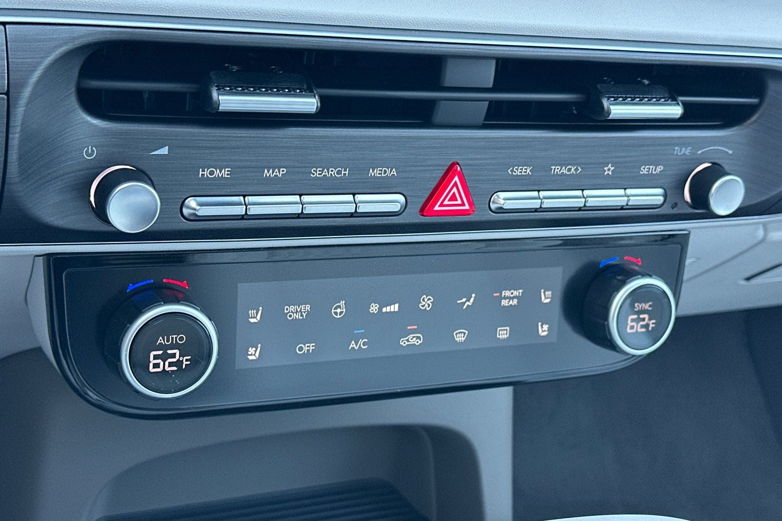 2026 Hyundai Palisade Hybrid Blue SEL Premium 8 Passenger