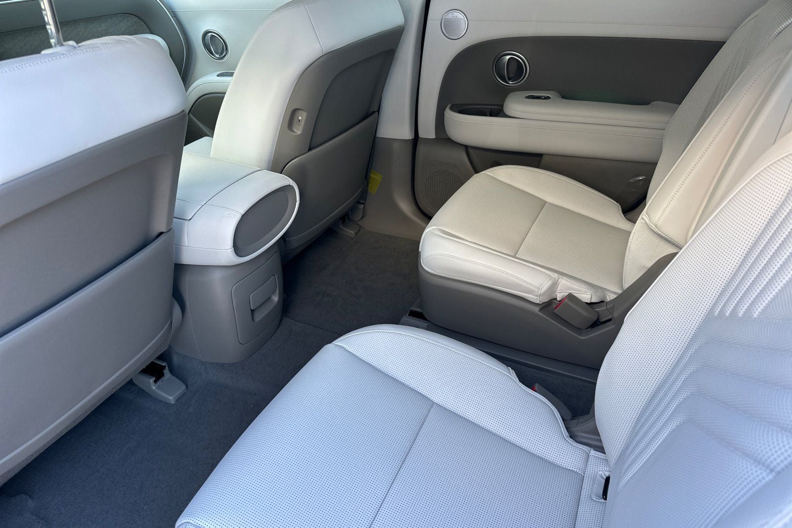 2026 Hyundai Palisade Hybrid SEL Premium 7 Passenger