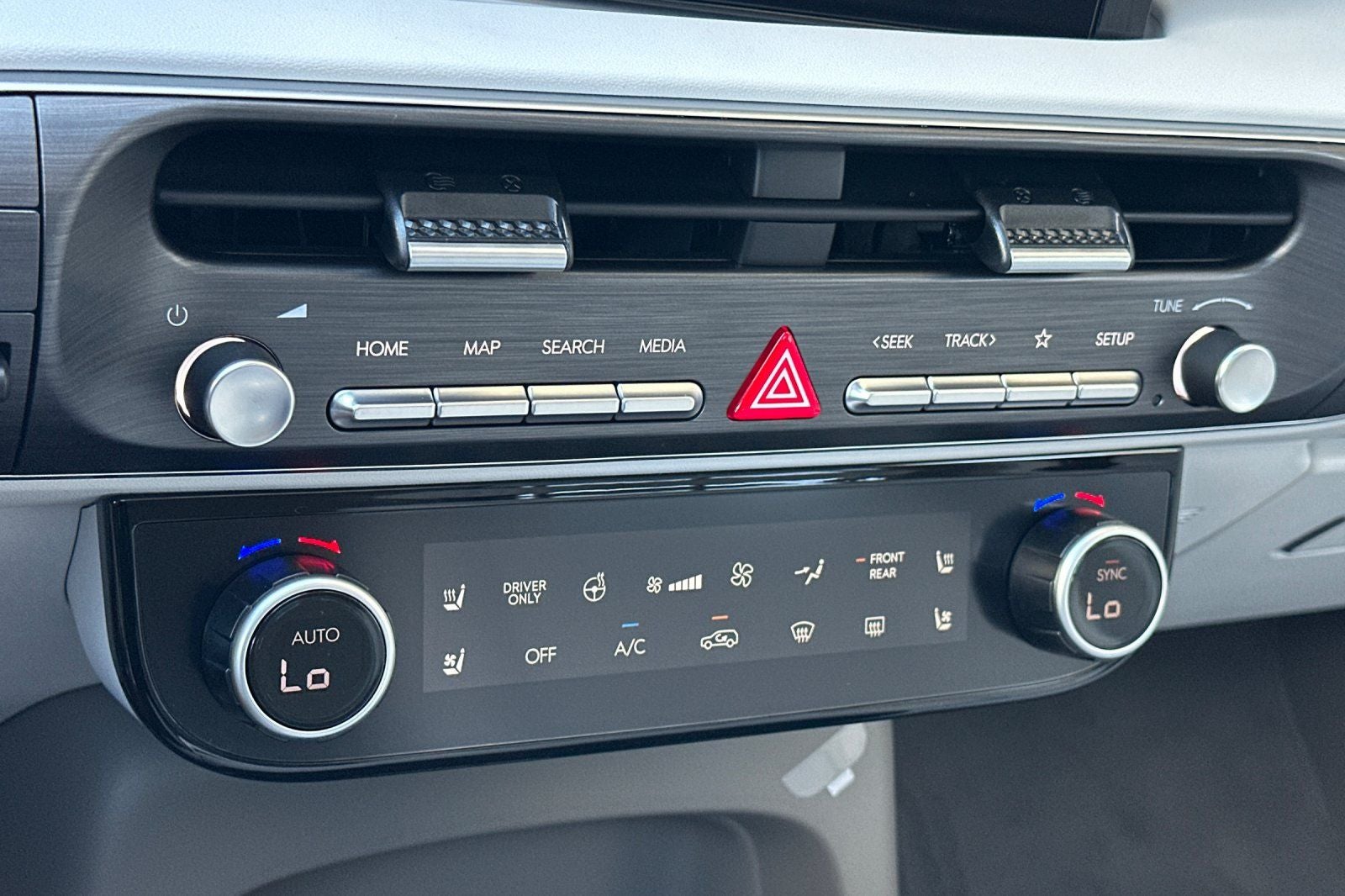 2026 Hyundai Palisade Hybrid SEL Premium 7 Passenger