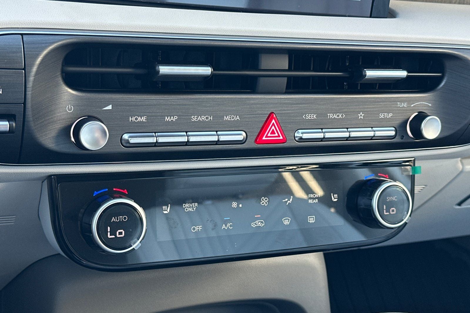 2026 Hyundai Palisade Hybrid SEL 8 Passenger