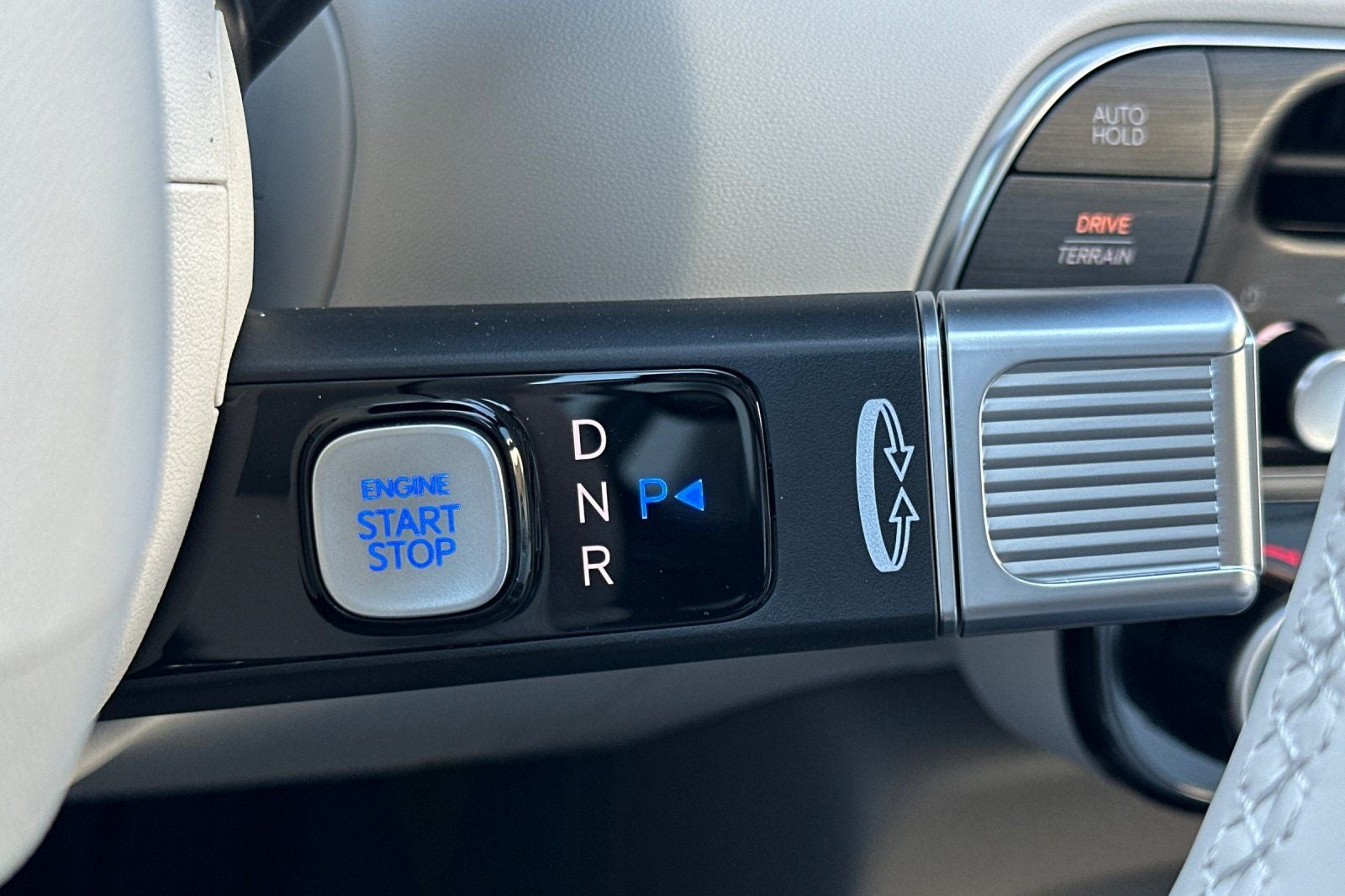 2026 Hyundai Palisade Hybrid SEL 8 Passenger