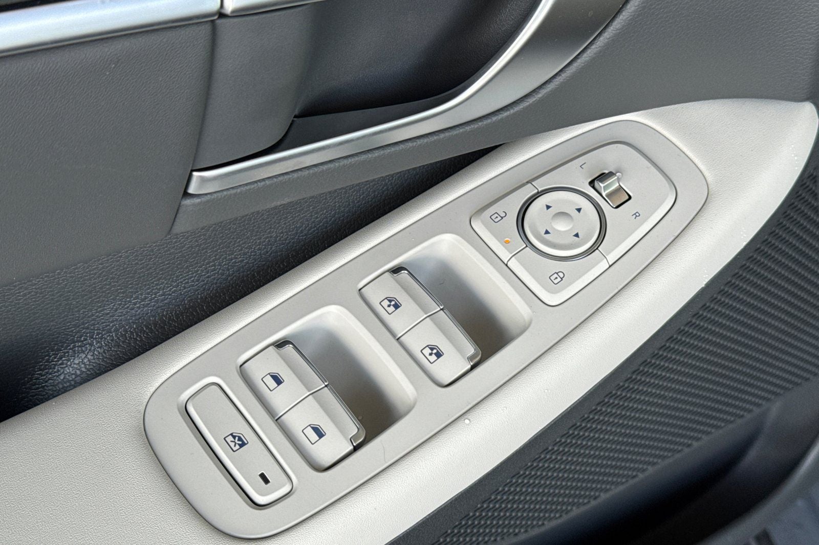 2025 Hyundai Sonata SEL Convenience