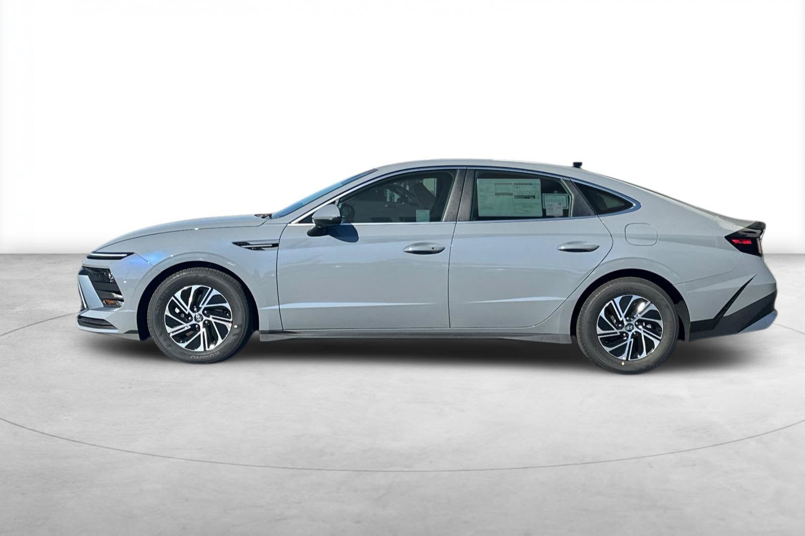 2027 Hyundai Sonata Hybrid Blue