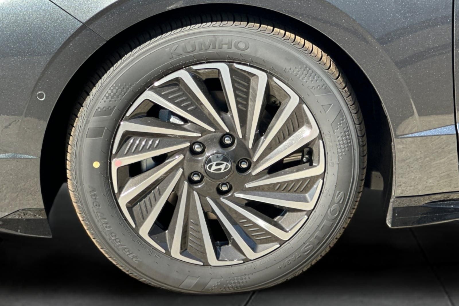 2026 Hyundai Sonata Hybrid Limited