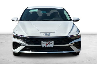 2026 Hyundai Elantra SE