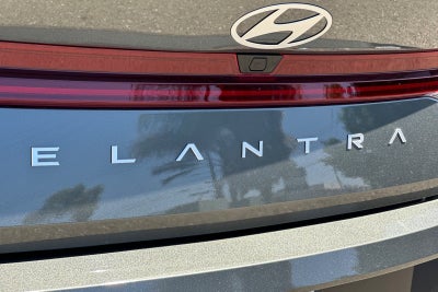 2026 Hyundai Elantra Hybrid Limited