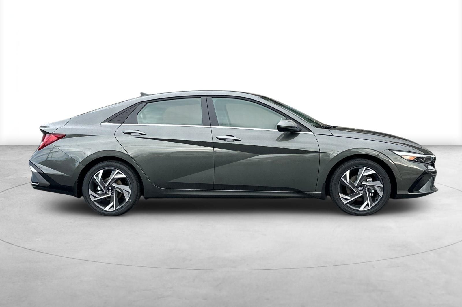 2026 Hyundai Elantra Hybrid Limited